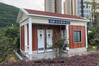 移動(dòng)廁所(suǒ)的(de)內(nèi)部(bù)結構是怎樣(yàng)的(de)？